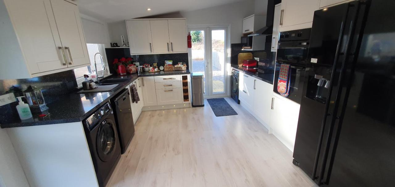 Spacious Well Equipped Chalet Bungalow Close To Nairn, Auldearn Eksteriør billede